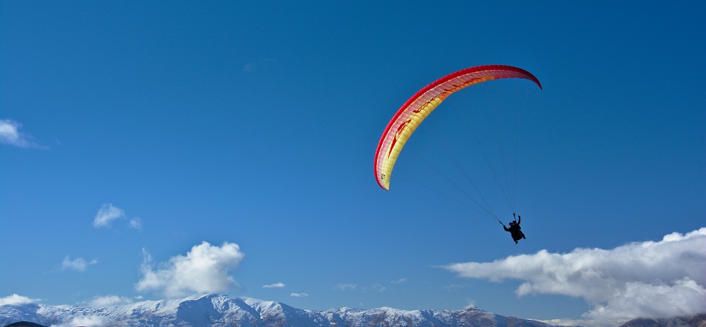 Paragliding in Rishikesh Paragliding in Rishikesh